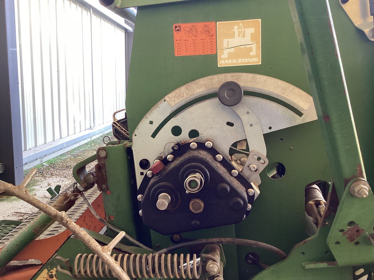 Drillmaschinenkombination of the type Amazone DISQUES, Gebrauchtmaschine in MORLHON LE HAUT (Picture 8)