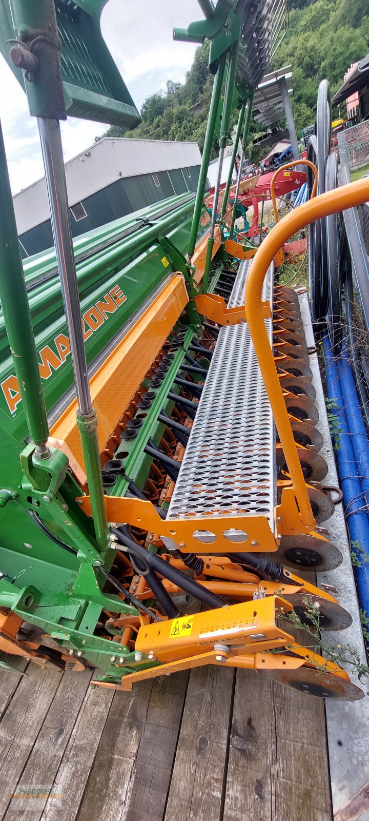Drillmaschinenkombination typu Amazone KE 403 + AD 403, Gebrauchtmaschine v Niederstetten (Obrázek 4)