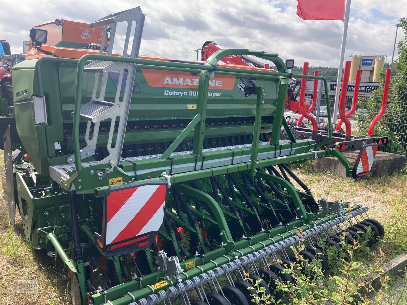 Drillmaschinenkombination des Typs Amazone KG 3001 Special + Cataya 3000 Super, Neumaschine in Münsingen (Bild 4)