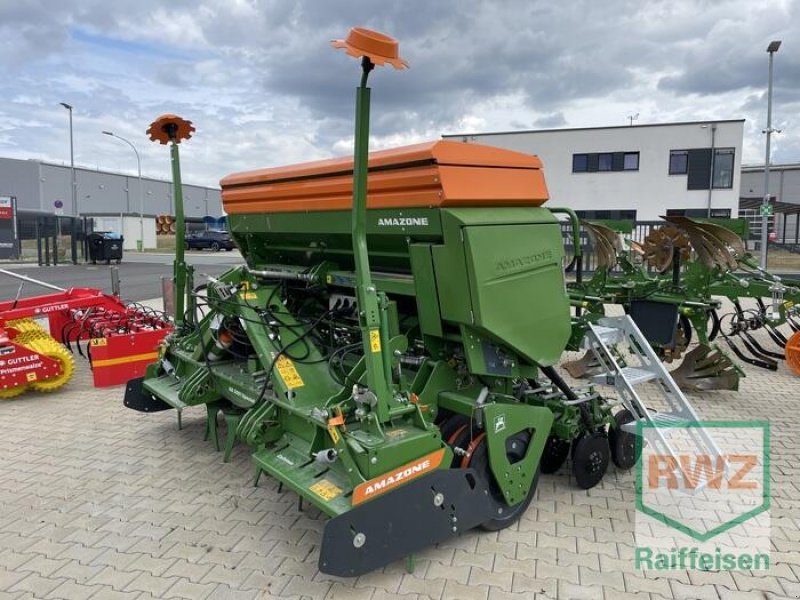 Drillmaschinenkombination des Typs Amazone KG 3001 Special Cultim, Vorführmaschine in Wölfersheim-Berstadt (Bild 1)