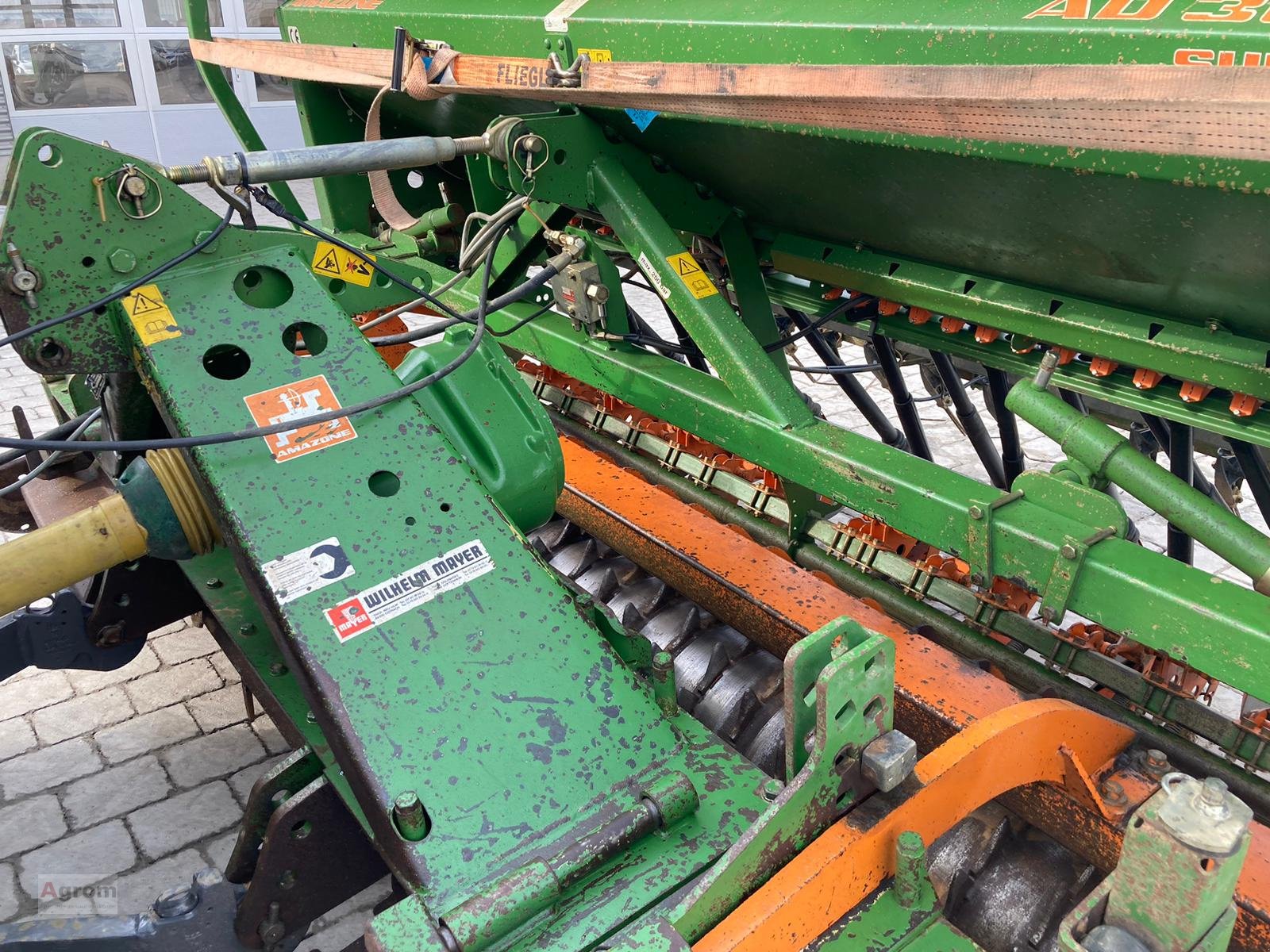 Drillmaschinenkombination typu Amazone KG 303 + AD 303 Super, Gebrauchtmaschine v Münsingen (Obrázek 10)