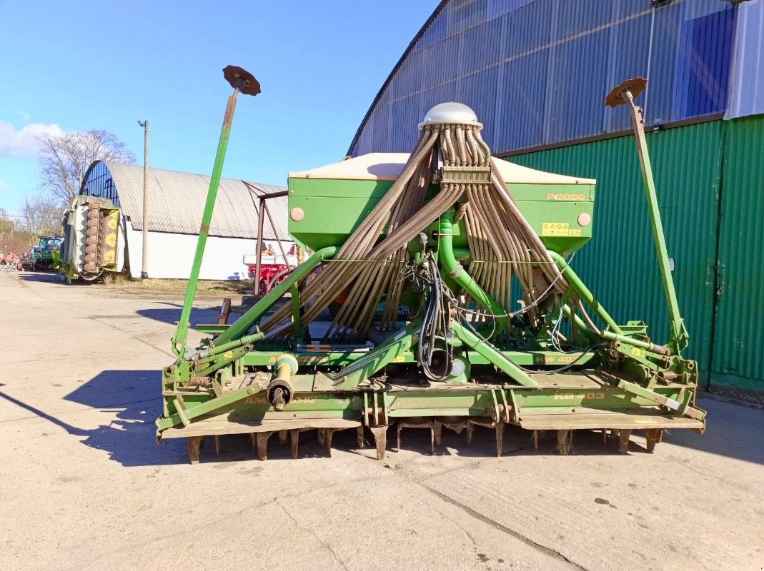 Drillmaschinenkombination des Typs Amazone KG 403 + ADP/KW 403, Gebrauchtmaschine in Liebenwalde (Bild 1)