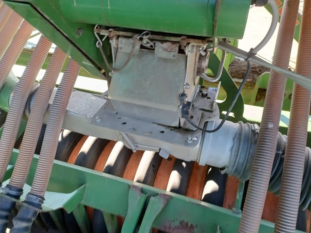 Drillmaschinenkombination des Typs Amazone KG 403 + ADP/KW 403, Gebrauchtmaschine in Liebenwalde (Bild 7)