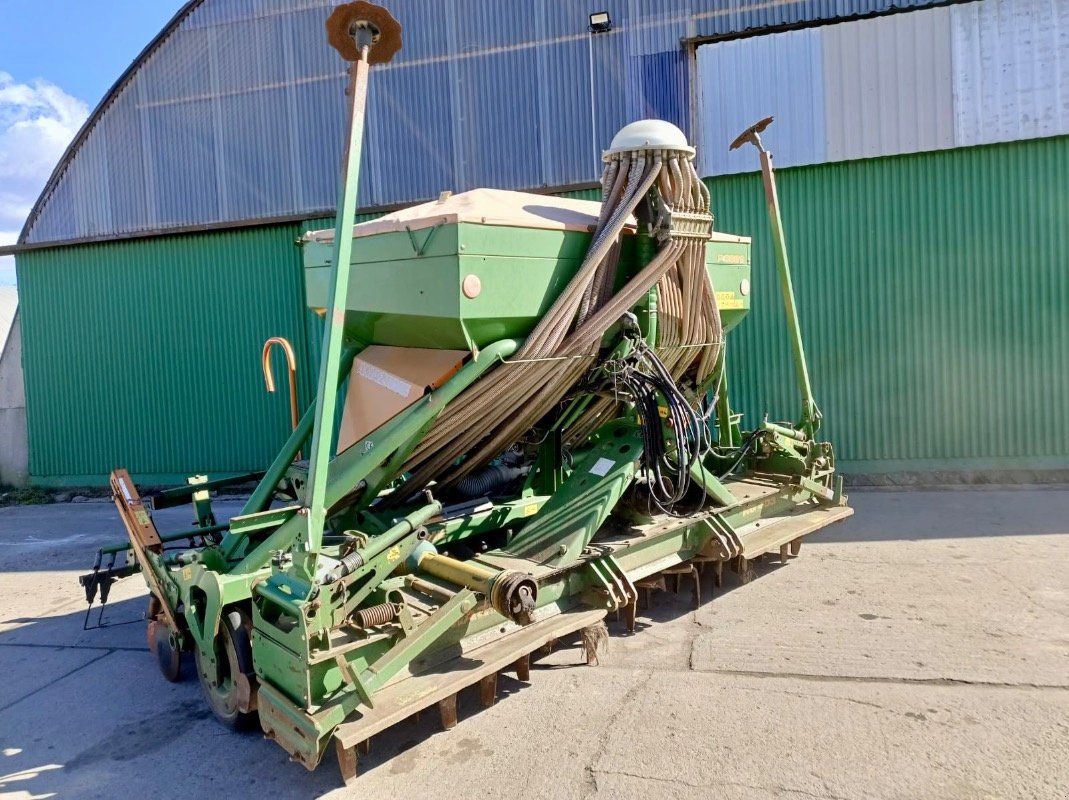 Drillmaschinenkombination des Typs Amazone KG 403 + ADP/KW 403, Gebrauchtmaschine in Liebenwalde (Bild 16)