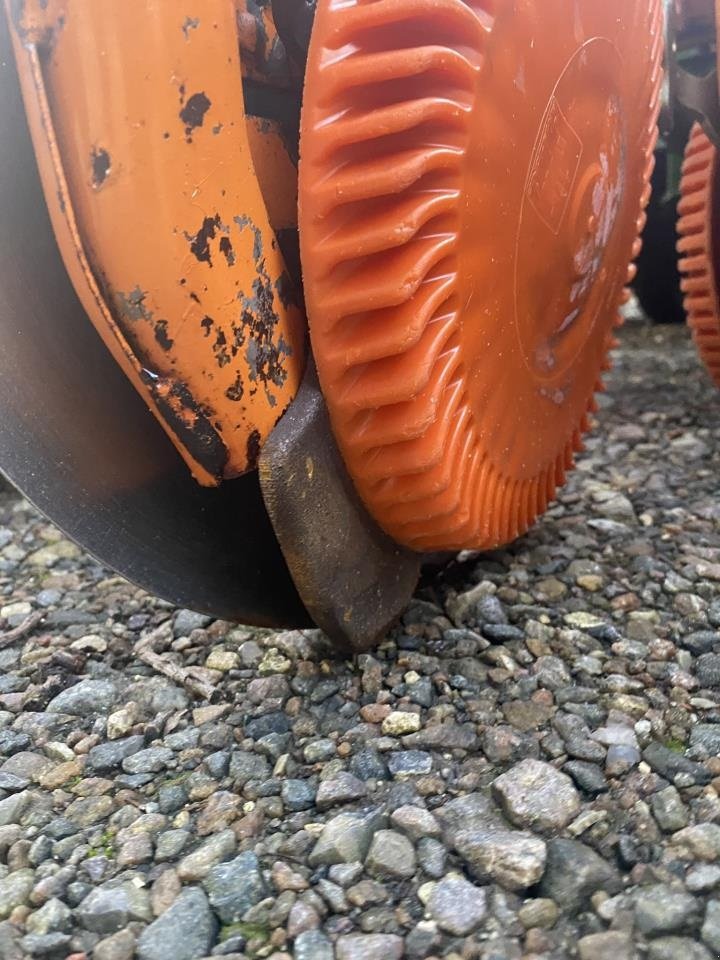 Drillmaschinenkombination del tipo Amazone KG403/AD403, Gebrauchtmaschine In Maribo (Immagine 10)