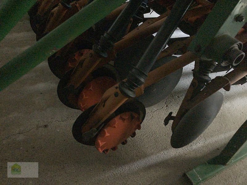 Drillmaschinenkombination van het type Amazone KG403 + KW402 + AD403 Super, Gebrauchtmaschine in Salsitz (Foto 5)