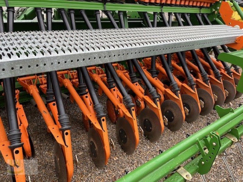 Drillmaschinenkombination типа Amazone KX3000-AD303, Gebrauchtmaschine в Aresing (Фотография 4)