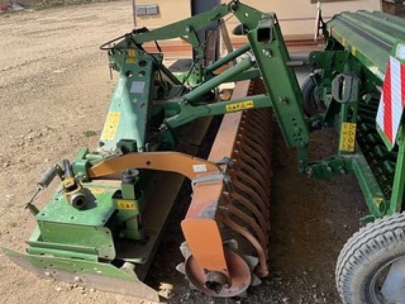 Drillmaschinenkombination of the type Amazone Mécanique, Gebrauchtmaschine in SAINT NIZIER DE FORNAS (Picture 3)