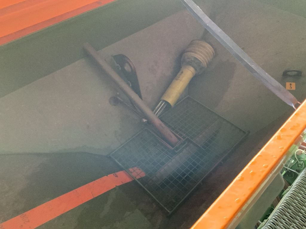 Drillmaschinenkombination типа Amazone Pneumatique, Gebrauchtmaschine в BRACHY (Фотография 8)