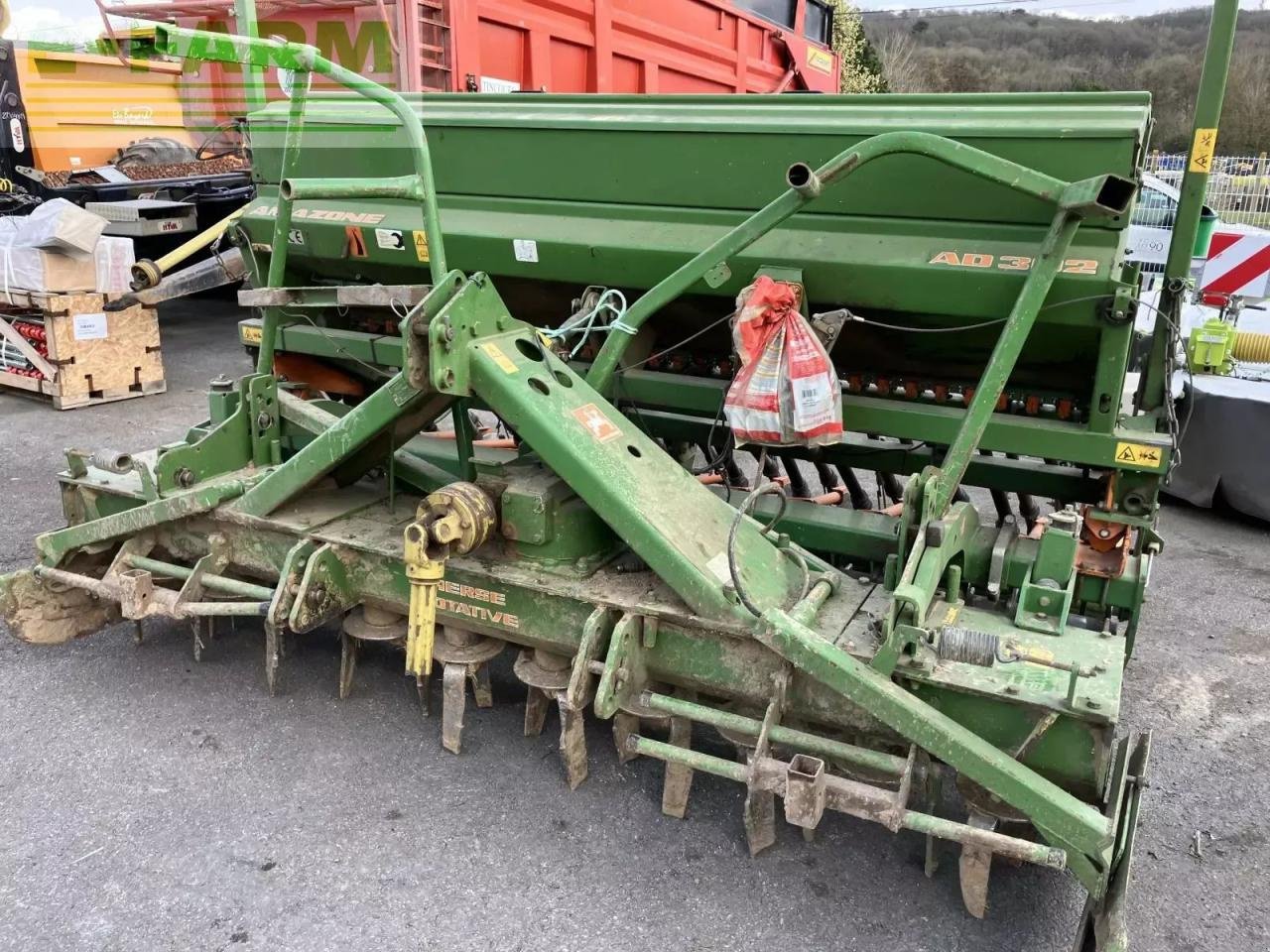 Drillmaschinenkombination tip Amazone semoir ad 302, Gebrauchtmaschine in BLENDECQUES (Poză 1)