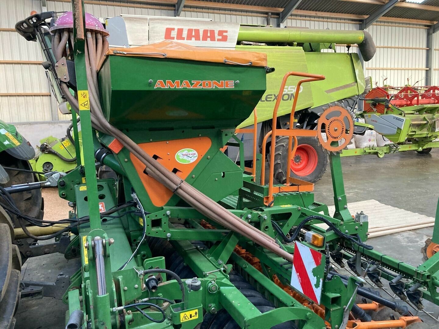 Drillmaschinenkombination a típus Amazone SEMOIR+HERSE KG3500+ADP353, Gebrauchtmaschine ekkor: PONTIVY (Kép 4)