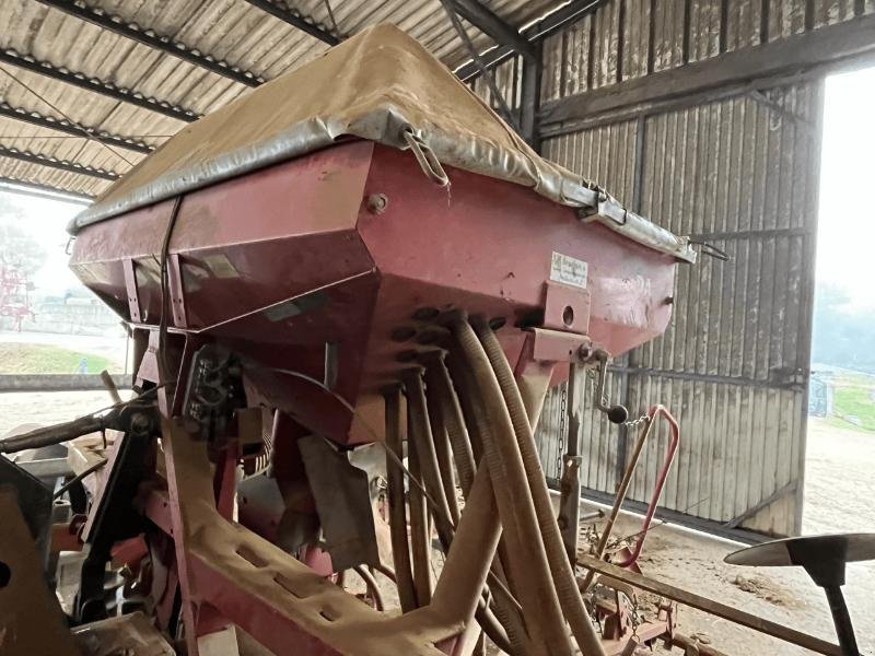 Drillmaschinenkombination of the type Amazone Socs, Gebrauchtmaschine in LE PONT CHRETIEN (Picture 4)