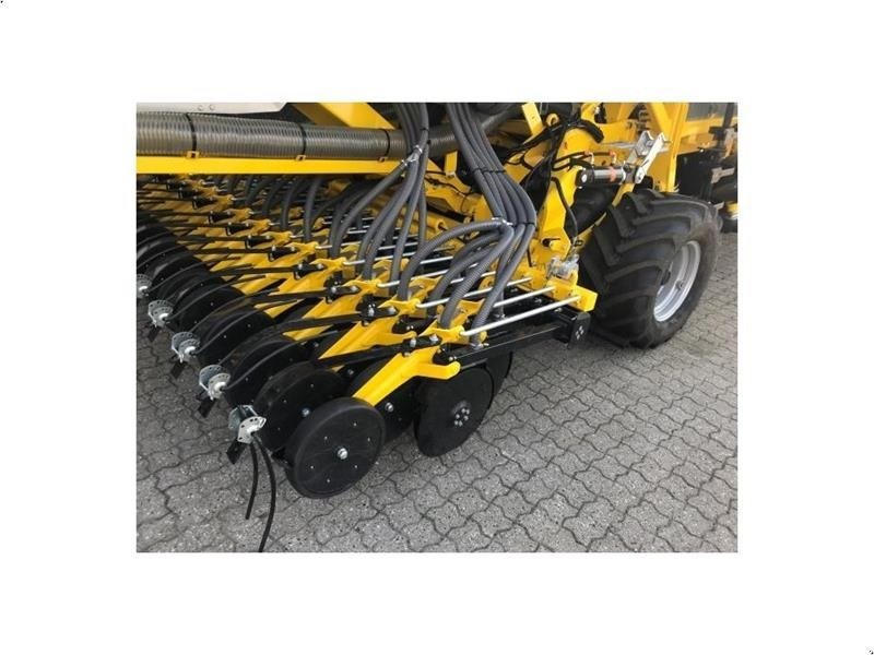 Drillmaschinenkombination del tipo Bednar Omega OO6000 FL Alfa-Drill, Gebrauchtmaschine In Hinnerup (Immagine 4)