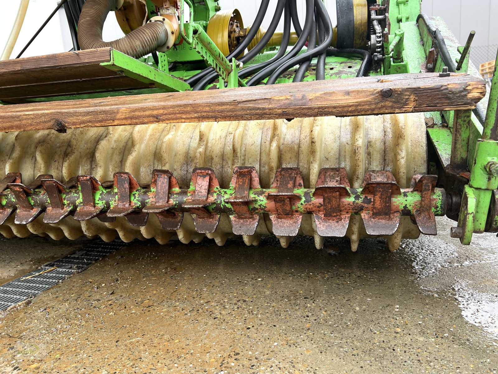 Drillmaschinenkombination des Typs Deutz-Fahr Z2100 Zinken-Rotoregge mit pneumatischer Sämaschine, Gebrauchtmaschine in Burgrieden (Bild 19)