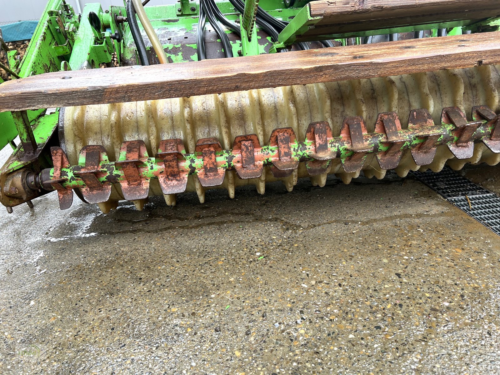 Drillmaschinenkombination des Typs Deutz-Fahr Z2100 Zinken-Rotoregge mit pneumatischer Sämaschine, Gebrauchtmaschine in Burgrieden (Bild 20)