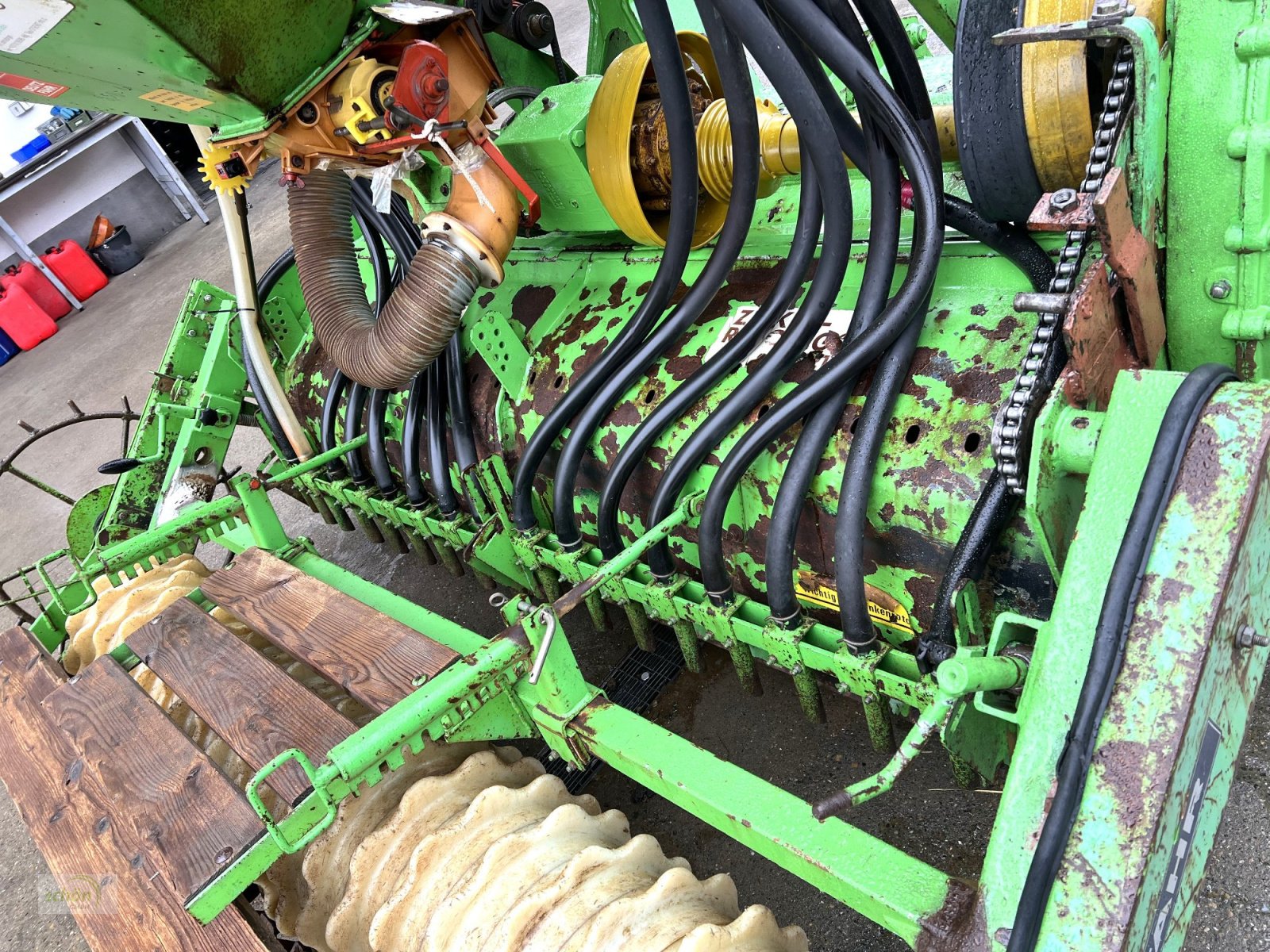 Drillmaschinenkombination del tipo Deutz-Fahr Z2100 Zinken-Rotoregge mit pneumatischer Sämaschine, Gebrauchtmaschine en Burgrieden (Imagen 16)