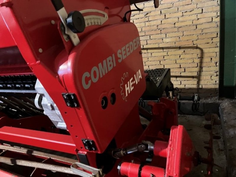 Drillmaschinenkombination du type HE-VA 4M COMBI-SEEDER, Gebrauchtmaschine en Farsø (Photo 5)