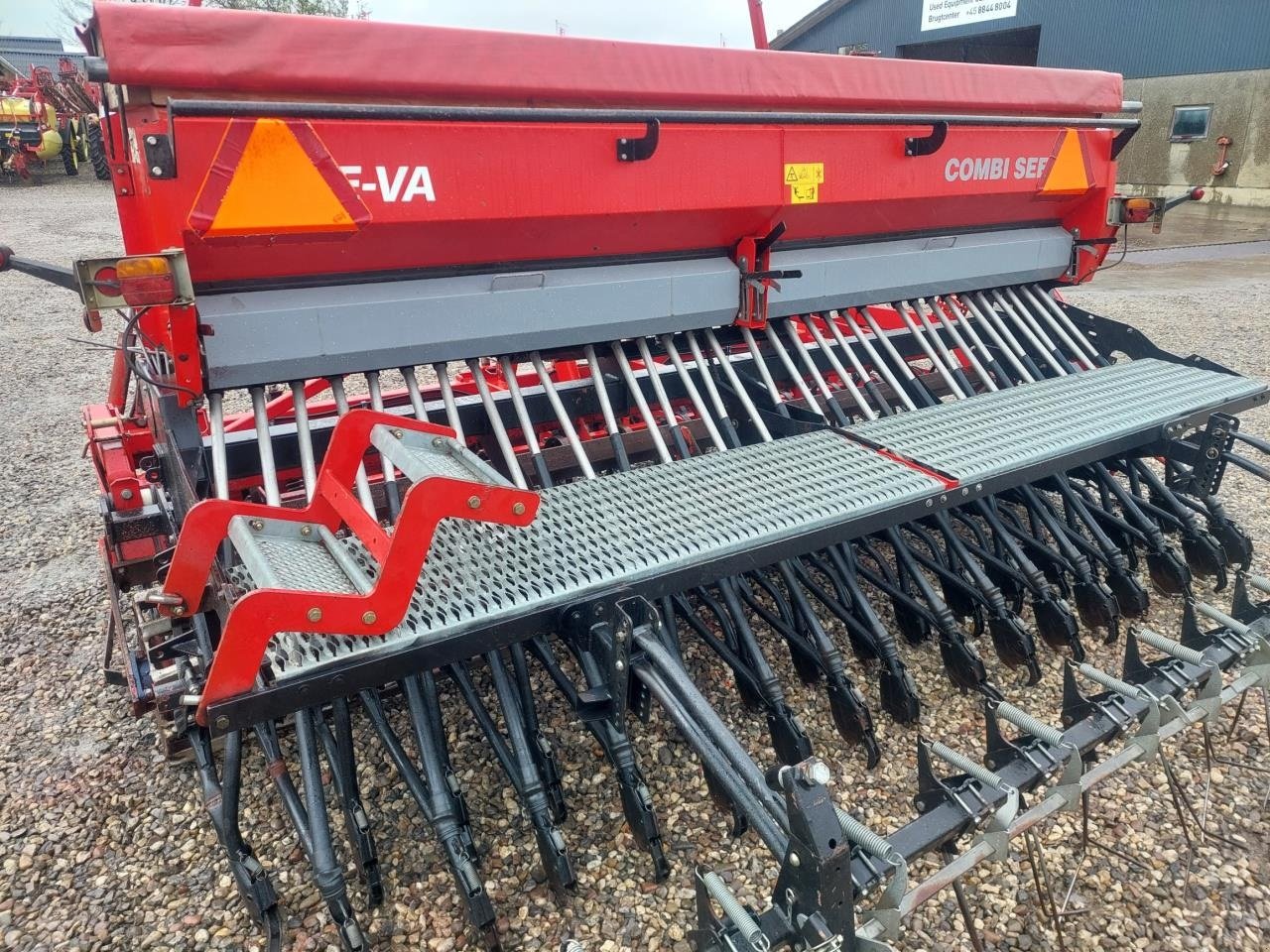 Drillmaschinenkombination del tipo HE-VA Combi-Seeder 4m, Gebrauchtmaschine In Hammel (Immagine 4)