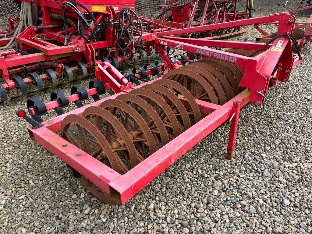 Drillmaschinenkombination of the type HE-VA TERRA-SEEDER Med frøudstyr 4m. med frontpakker, Gebrauchtmaschine in Ribe (Picture 7)