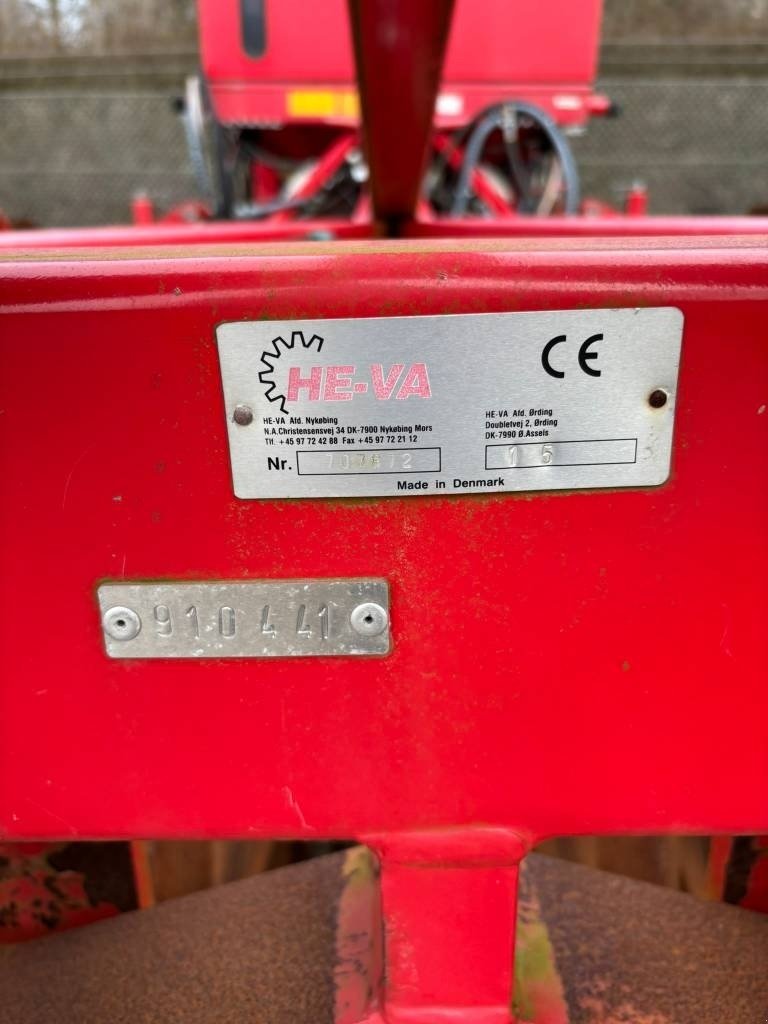 Drillmaschinenkombination of the type HE-VA TERRA-SEEDER Med frøudstyr 4m. med frontpakker, Gebrauchtmaschine in Ribe (Picture 15)