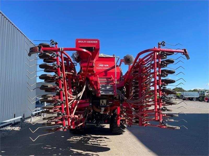 Drillmaschinenkombination of the type HE-VA TERRA-SEEDER Med frøudstyr 4m. med frontpakker, Gebrauchtmaschine in Ribe (Picture 4)