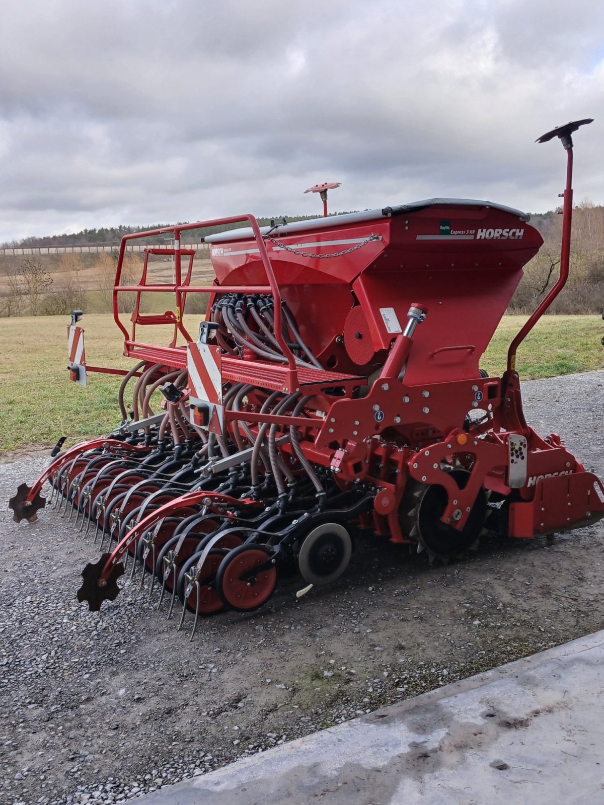 Drillmaschinenkombination Türe ait Horsch Express 3 KR, Gebrauchtmaschine içinde Abtswind (resim 3)