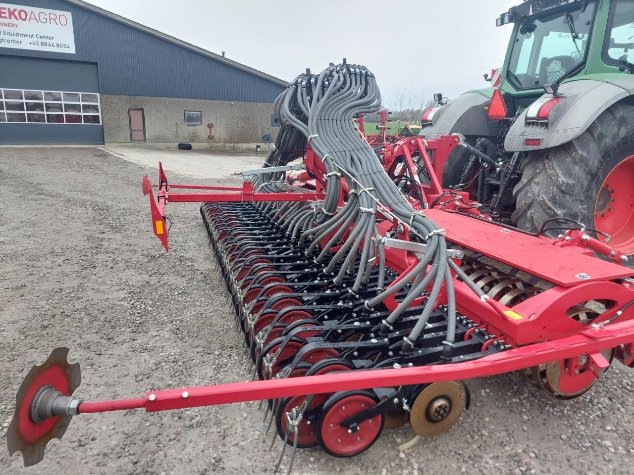 Drillmaschinenkombination of the type Horsch Taro 6 SL med slæbeplanke, Gebrauchtmaschine in Hammel (Picture 9)