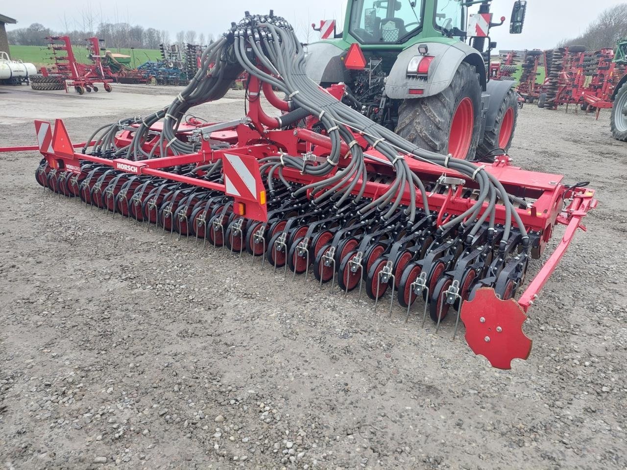 Drillmaschinenkombination of the type Horsch Taro 6 SL med slæbeplanke, Gebrauchtmaschine in Hammel (Picture 5)