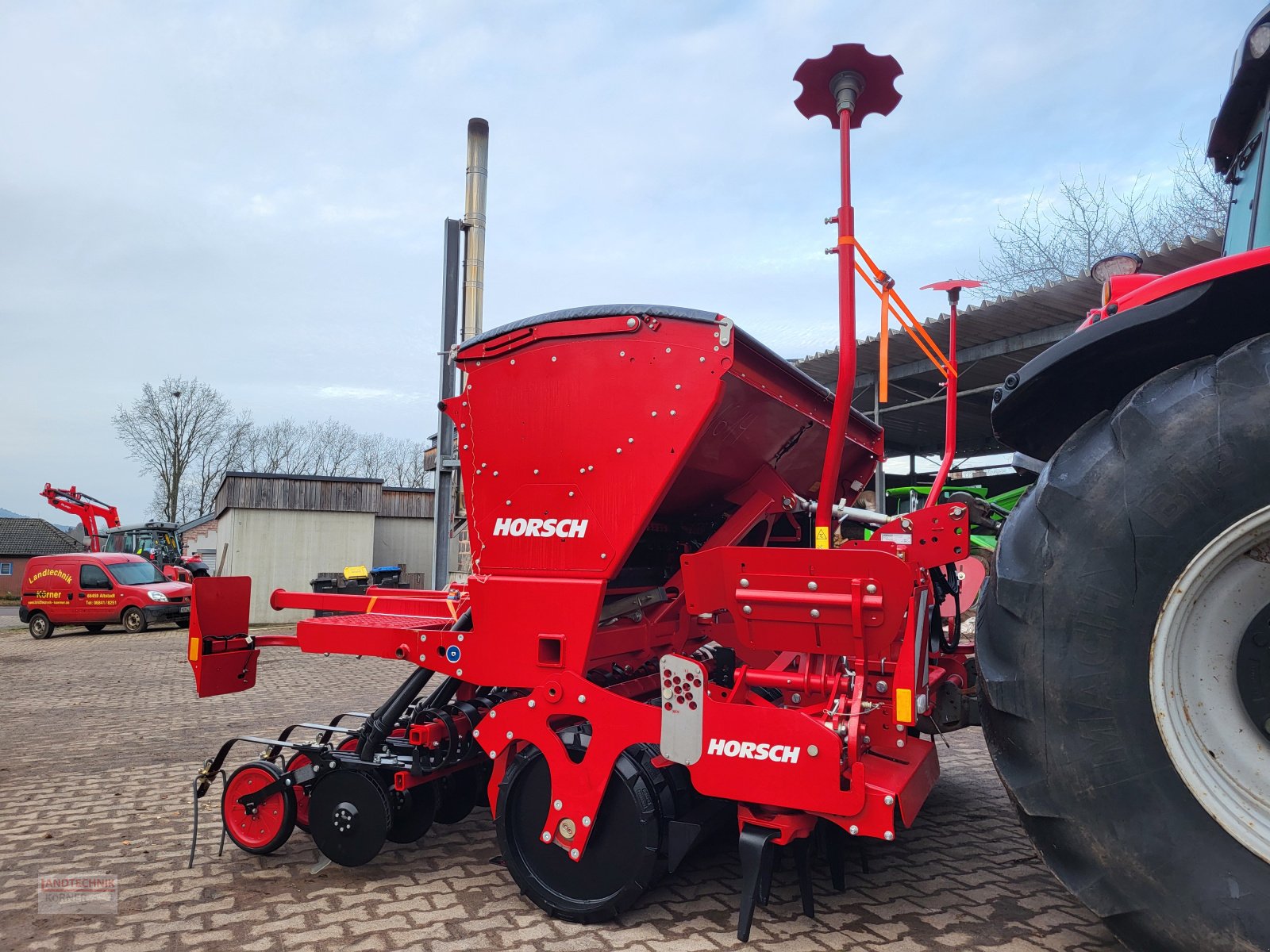 Drillmaschinenkombination des Typs Horsch Versa 3 KR, Neumaschine in Kirkel-Altstadt (Bild 2)