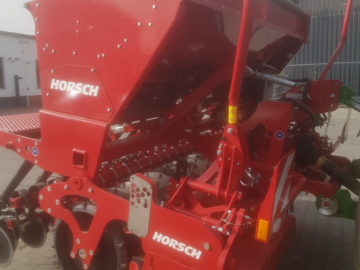 Drillmaschinenkombination of the type Horsch Versa 3KR, Neumaschine in Bad Sobernheim (Picture 5)