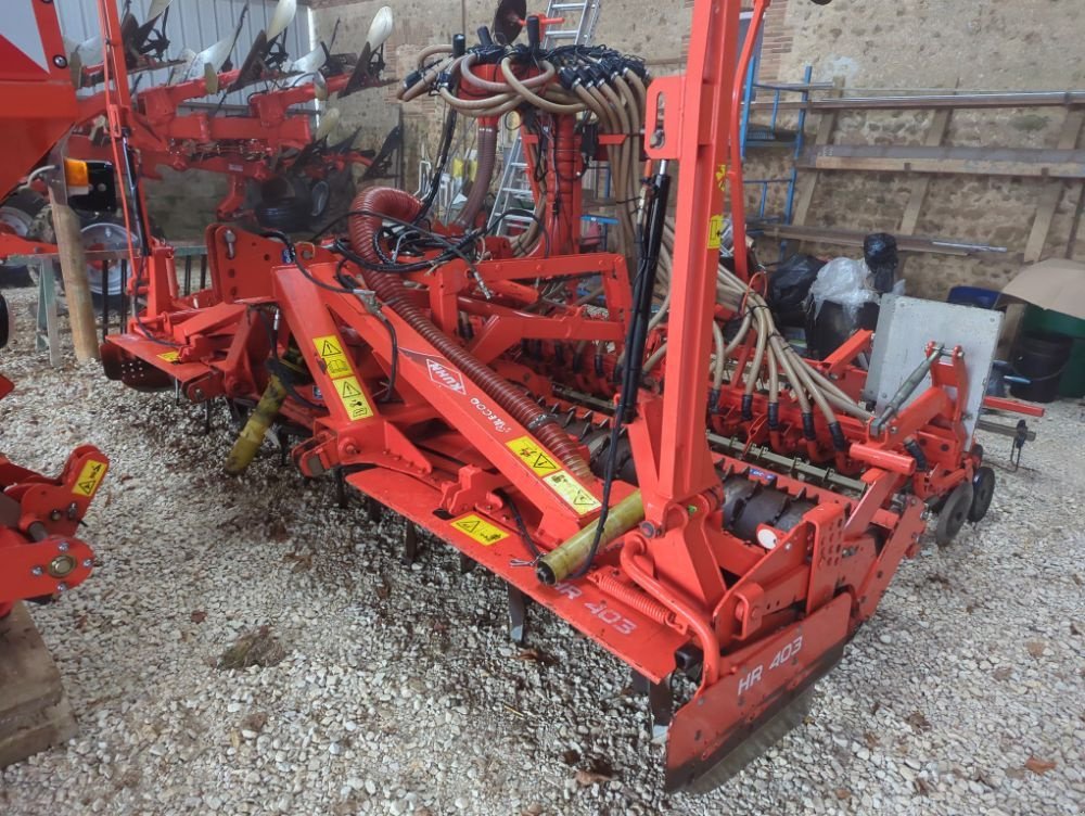 Drillmaschinenkombination a típus Kuhn BTF 403, Gebrauchtmaschine ekkor: FRESNAY LE COMTE (Kép 1)