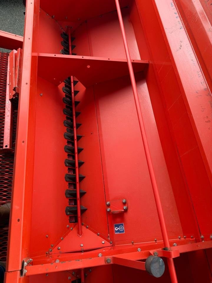 Drillmaschinenkombination van het type Kuhn COMBILINER 4M, Gebrauchtmaschine in Trige (Foto 10)