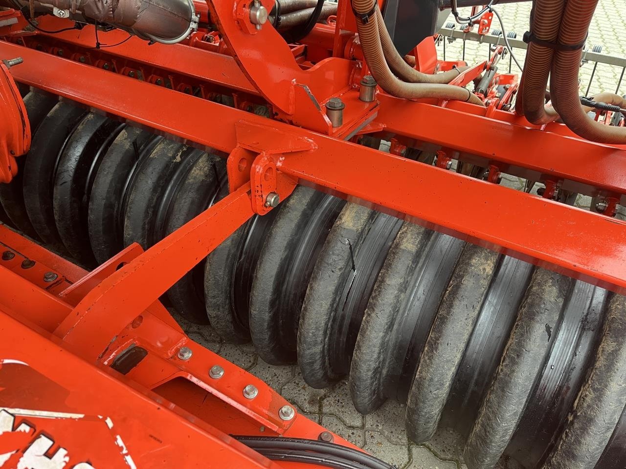 Drillmaschinenkombination Türe ait Kuhn COMBILINER VENTA NC 4000, Gebrauchtmaschine içinde Toftlund (resim 8)