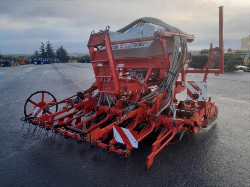 Drillmaschinenkombination tip Kuhn COMBINE SEMIS, Gebrauchtmaschine in ANTIGNY (Poză 2)