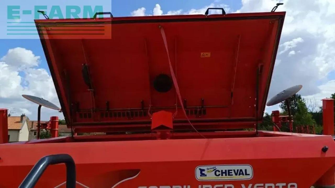 Drillmaschinenkombination typu Kuhn disques, Gebrauchtmaschine v CHAUVONCOURT (Obrázek 7)