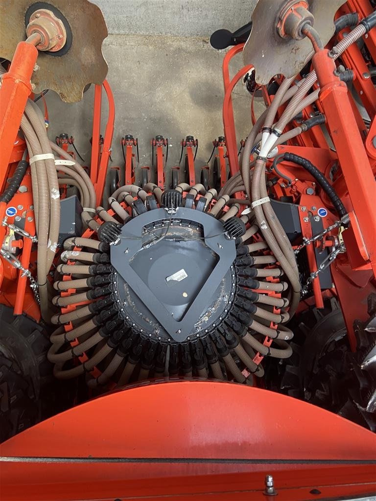 Drillmaschinenkombination tip Kuhn Espro 6000 RC MIX, Gebrauchtmaschine in Løgstør (Poză 14)