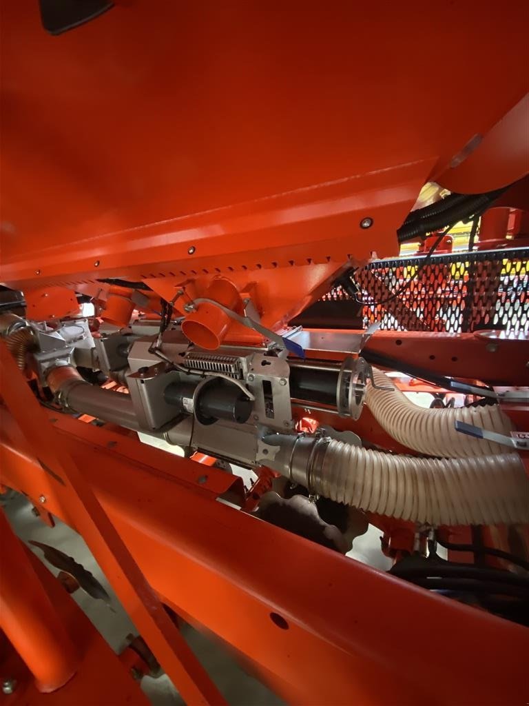 Drillmaschinenkombination tip Kuhn Espro 6000 RC MIX, Gebrauchtmaschine in Løgstør (Poză 10)