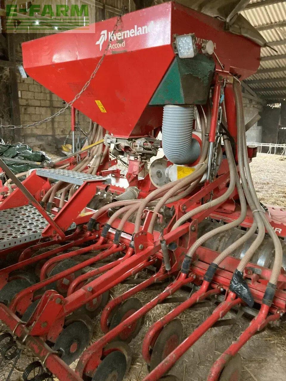 Drillmaschinenkombination от тип Kuhn hr 3003+accord da, Gebrauchtmaschine в PLOUIGNEAU (Снимка 3)