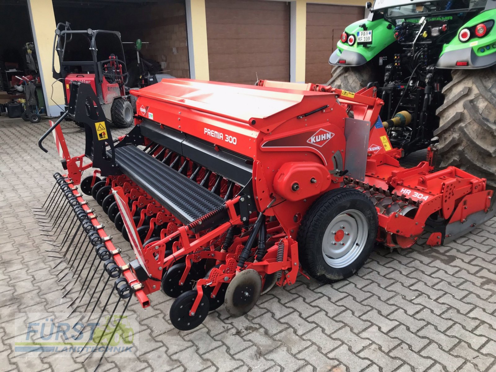 Drillmaschinenkombination tip Kuhn HR 304 mit Premia 300, Gebrauchtmaschine in Perlesreut (Poză 3)