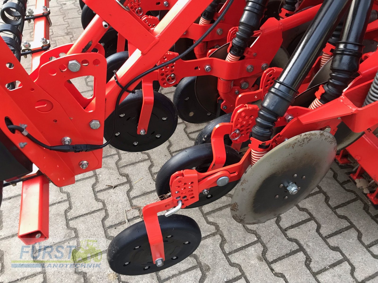 Drillmaschinenkombination tip Kuhn HR 304 mit Premia 300, Gebrauchtmaschine in Perlesreut (Poză 12)