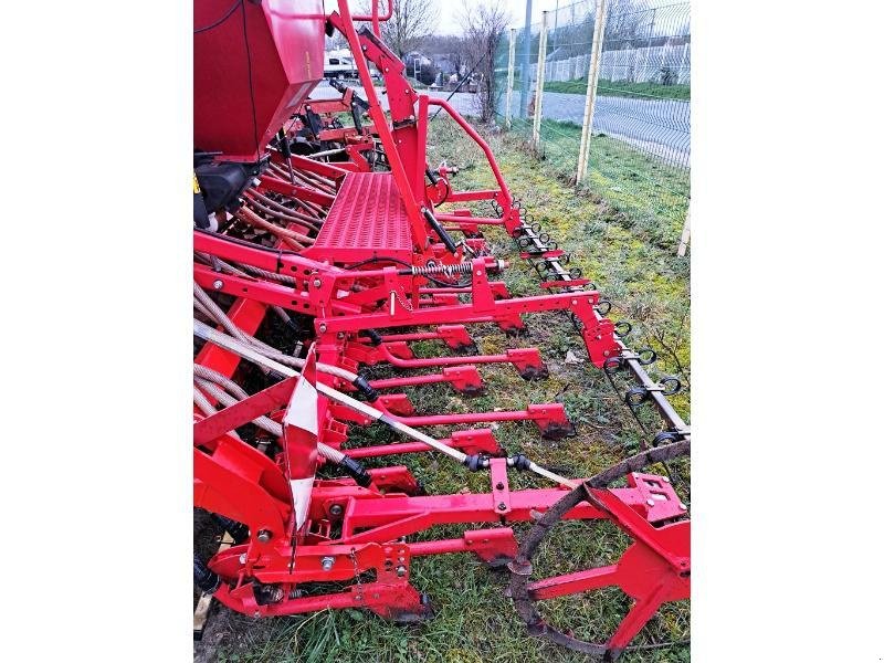 Drillmaschinenkombination del tipo Kuhn HR 4004D, Gebrauchtmaschine In SAINT-GERMAIN DU PUY (Immagine 8)