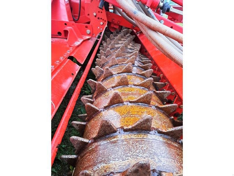 Drillmaschinenkombination del tipo Kuhn HR 4004D, Gebrauchtmaschine In SAINT-GERMAIN DU PUY (Immagine 7)