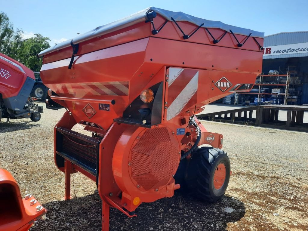 Drillmaschinenkombination tip Kuhn HR 6004 + CSC 6000 + TF 1512, Gebrauchtmaschine in CHEMAUDIN ET VAUX (Poză 3)