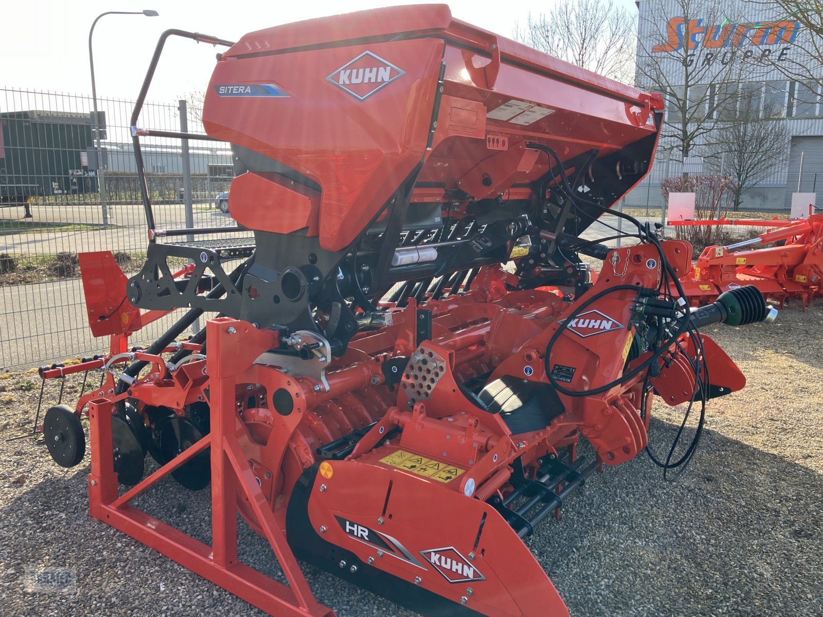 Drillmaschinenkombination of the type Kuhn HR3020 & Sitera 3030-24E, Neumaschine in Salching bei Straubing (Picture 4)
