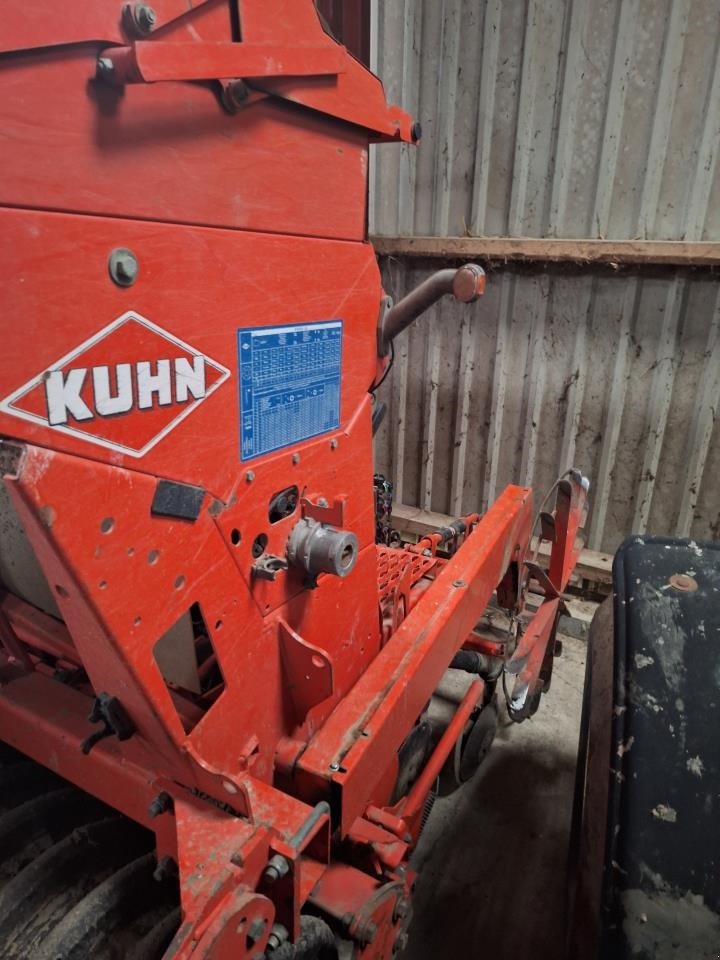 Drillmaschinenkombination Türe ait Kuhn HR4003D/INTEGRA GII, Gebrauchtmaschine içinde Maribo (resim 5)