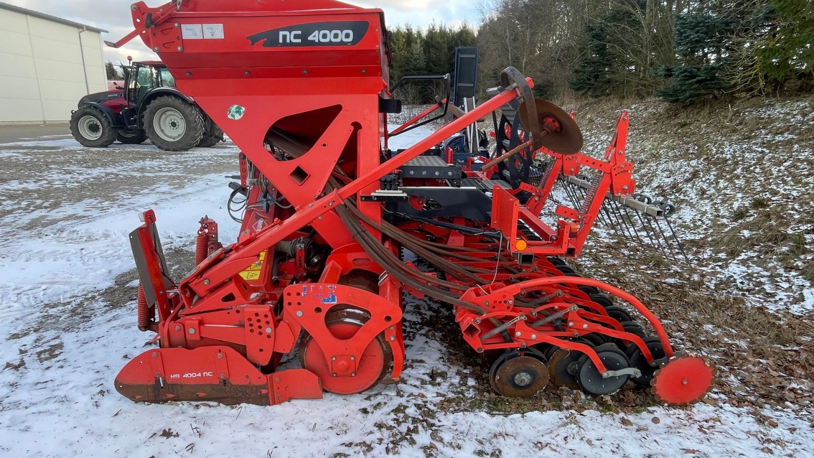 Drillmaschinenkombination Türe ait Kuhn HR4004/NC4000 Combiliner Venta, Gebrauchtmaschine içinde Nimtofte (resim 9)