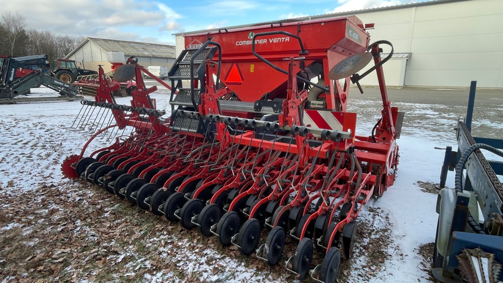 Drillmaschinenkombination Türe ait Kuhn HR4004/NC4000 Combiliner Venta, Gebrauchtmaschine içinde Nimtofte (resim 3)