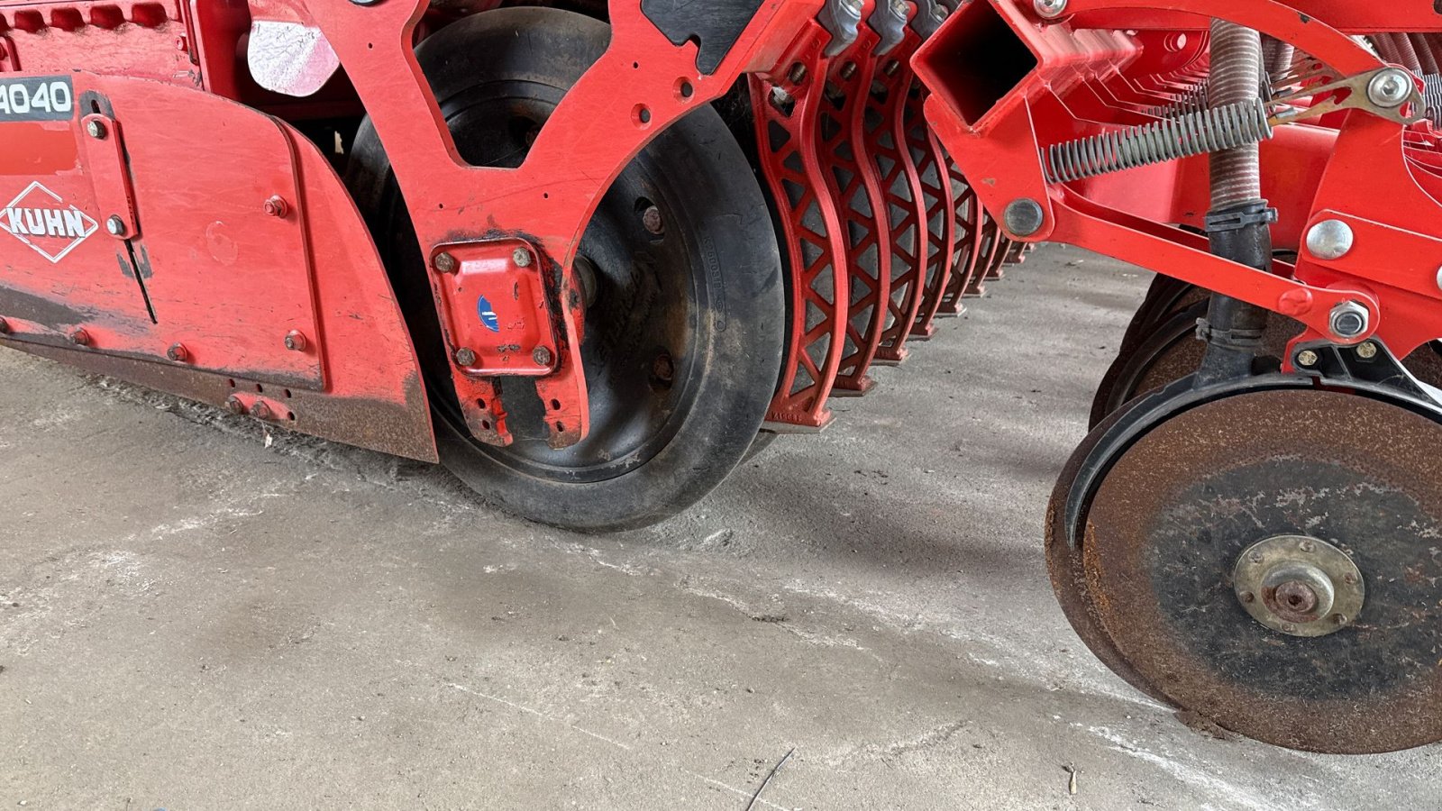 Drillmaschinenkombination del tipo Kuhn HR4040/Venta 4030 Rotorharve såsæt, Gebrauchtmaschine en Brørup (Imagen 8)