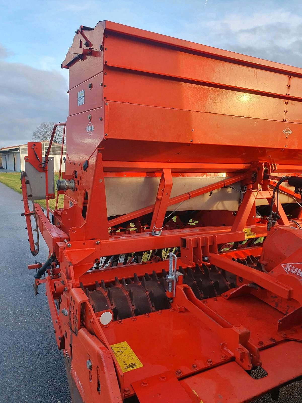Drillmaschinenkombination tip Kuhn HRB 303 Integra 3003, Gebrauchtmaschine in Wilhermsdorf (Poză 3)