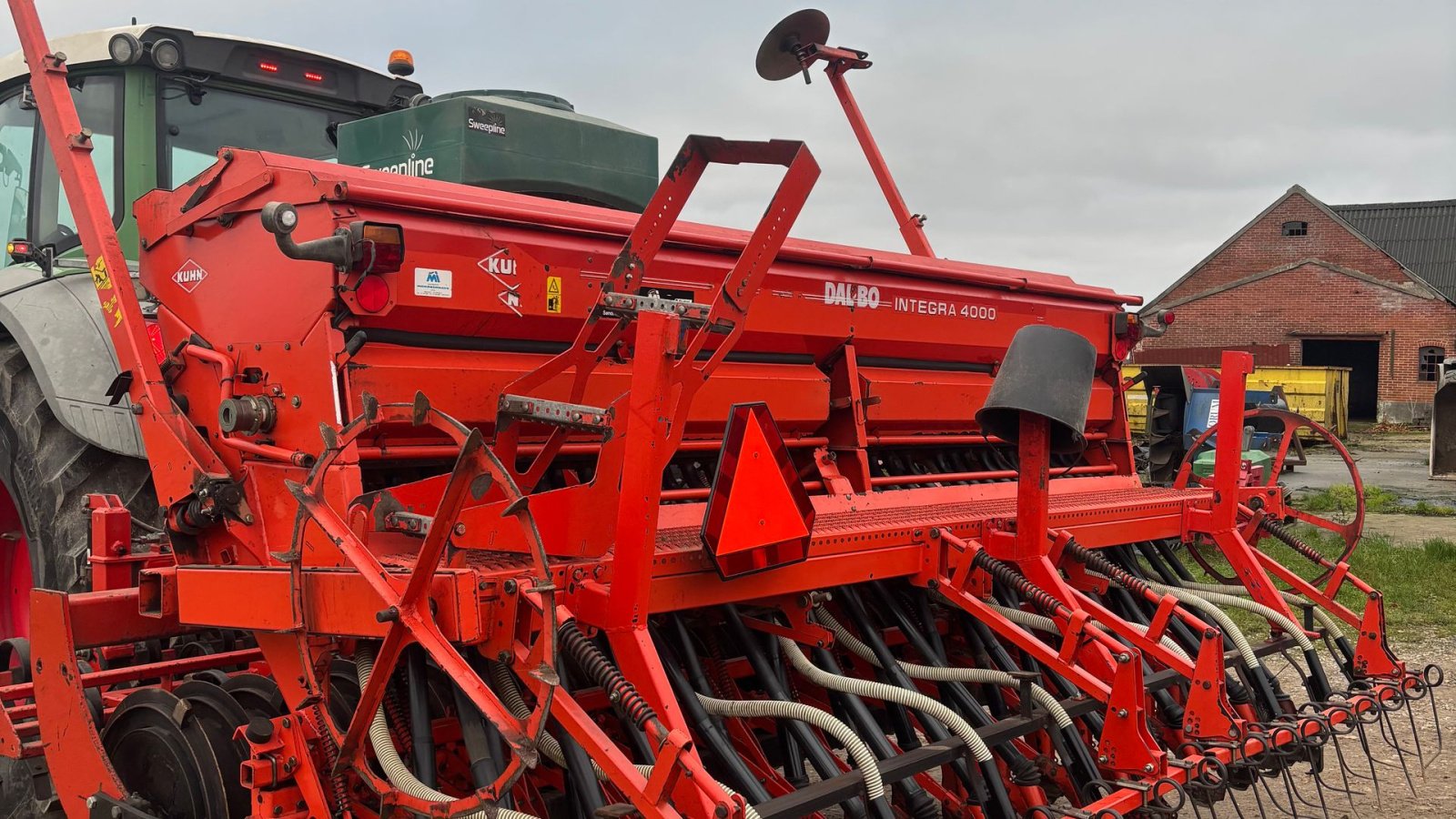 Drillmaschinenkombination del tipo Kuhn Integra 4000, Gebrauchtmaschine en Videbæk (Imagen 4)